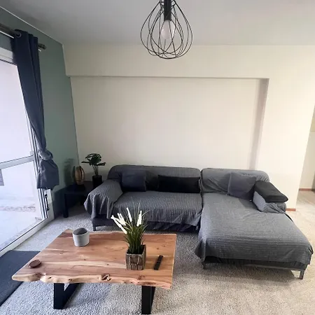 212 Apartment, A 2-bedroom Escape Apartament Pafos